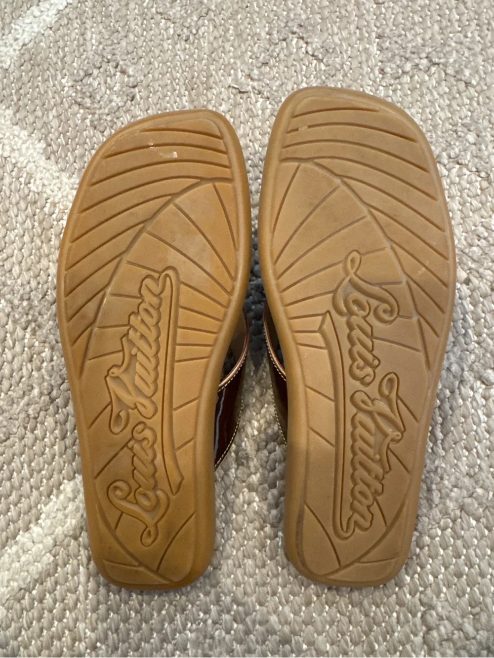 Louis Vuitton Brown Patent Leather Thong Sandals – Size 36.5